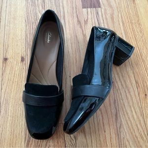 Clarks black patent leather heeled loafers